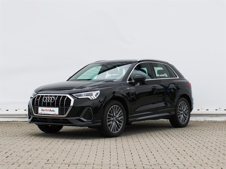 Audi Q3
S Line 40 TFSI quattro