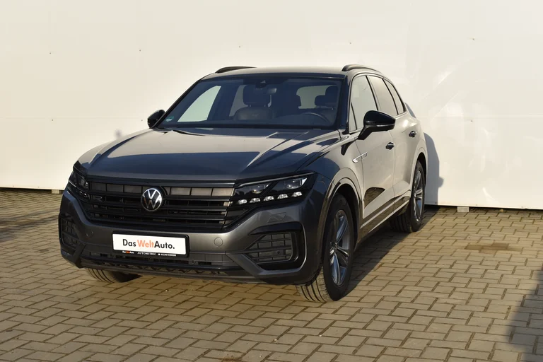 VW Touareg
R-Line TDI 4MOTION