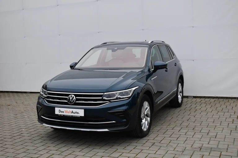 VW Tiguan
Elegance TDI SCR 4MOTION DSG