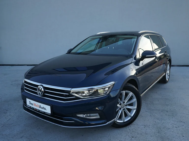 VW Passat Variant
Noul Passat Var.Highline 2.0 TDI DSG