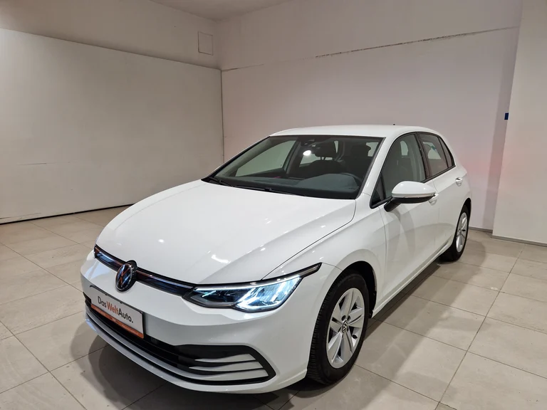 VW Golf
Noul Golf Life 1.5 TSI ACT?