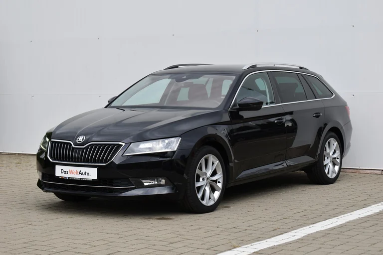 Škoda Superb Combi
4x4 Style TDI DSG