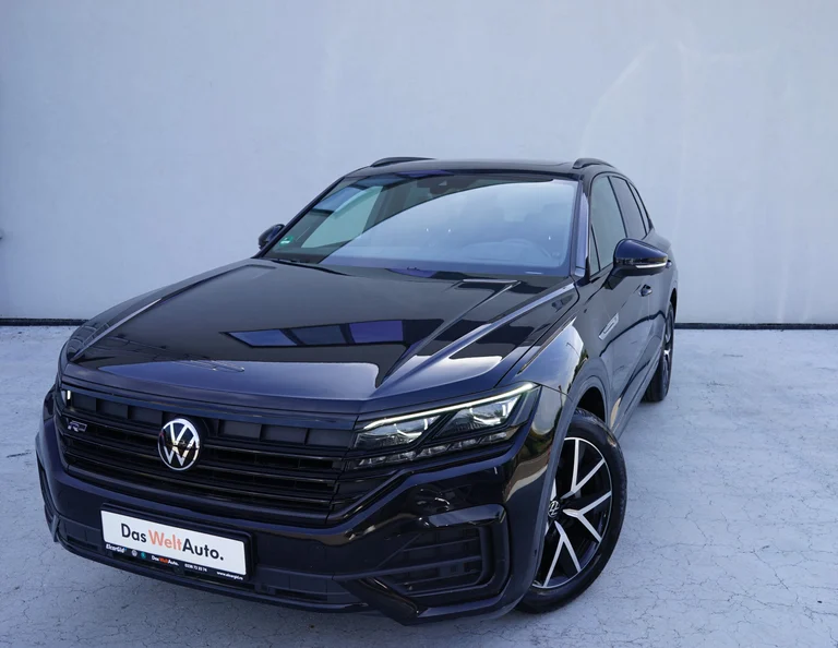 VW Touareg
R-Style V6 TDI