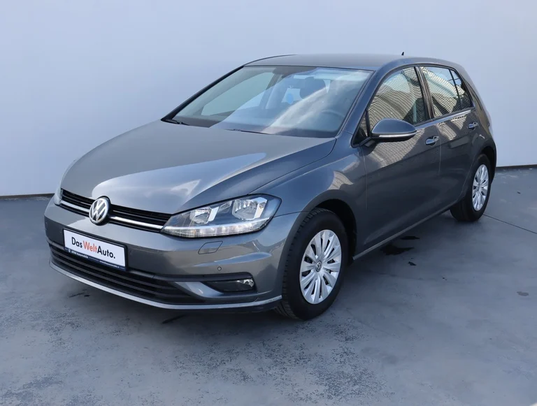 VW Golf
Trendline 1.0 TSI