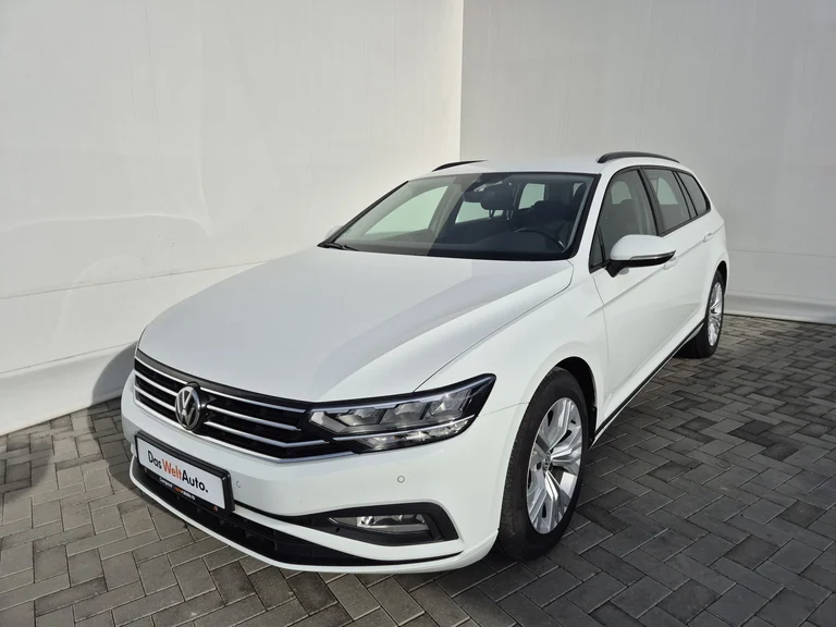 VW Passat Variant
TDI SCR DSG