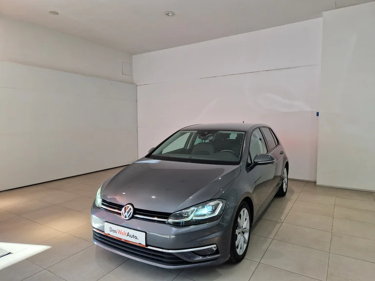 VW Golf Highline 2.0 TDI DSG