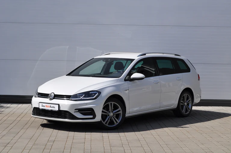 VW Golf Variant
R-Line TDI DSG