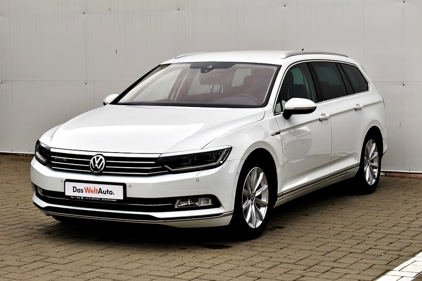 VW Passat Var Highline2.0 biTDI DSG 4Mot