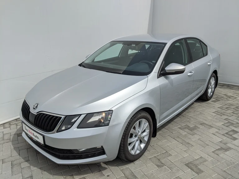 Škoda Octavia SMART 1.5 TSI