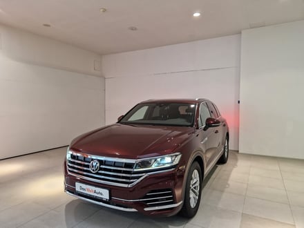 VW Noul Touareg V6 TDI