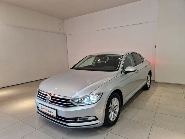 VW Passat Comfortline 2.0 TDI DSG