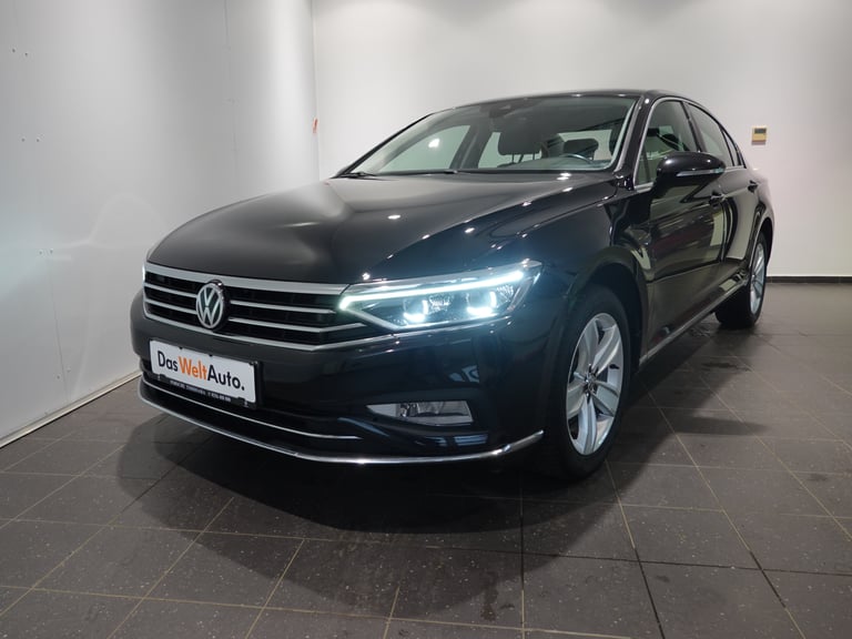 VW Passat Noul Passat Highline 2.0 TDI DSG