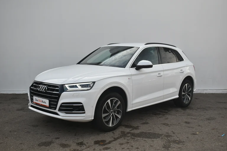 Audi Q5 55 TFSI e quattro Sport