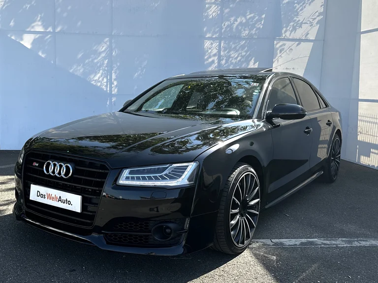 Audi A8
4.2 TDI quattro