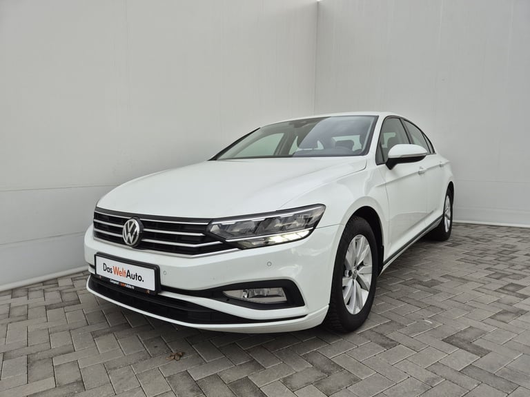 VW Passat Noul Passat Advance 1.6 TDI DSG