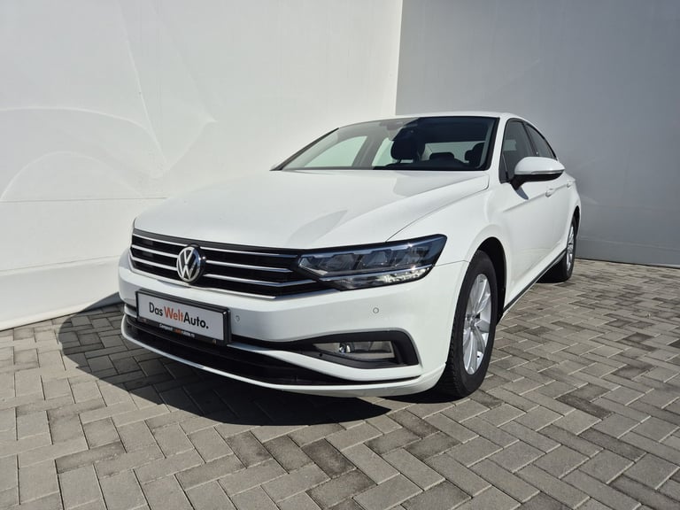 VW Passat Noul Passat Advance 1.6 TDI DSG