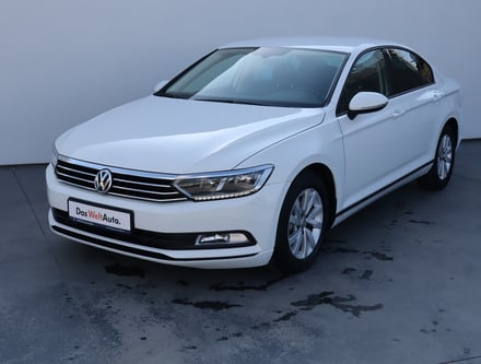 VW Passat Advance 1.6 TDI