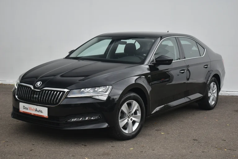 Škoda Superb AMBITION 2.0 TDI DSG