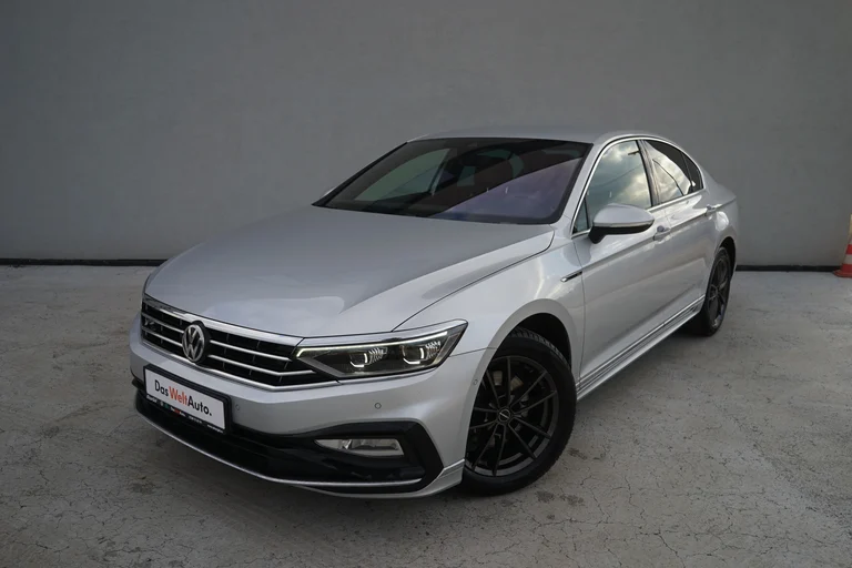 VW Passat Noul Passat Highline 2.0 TDI DSG