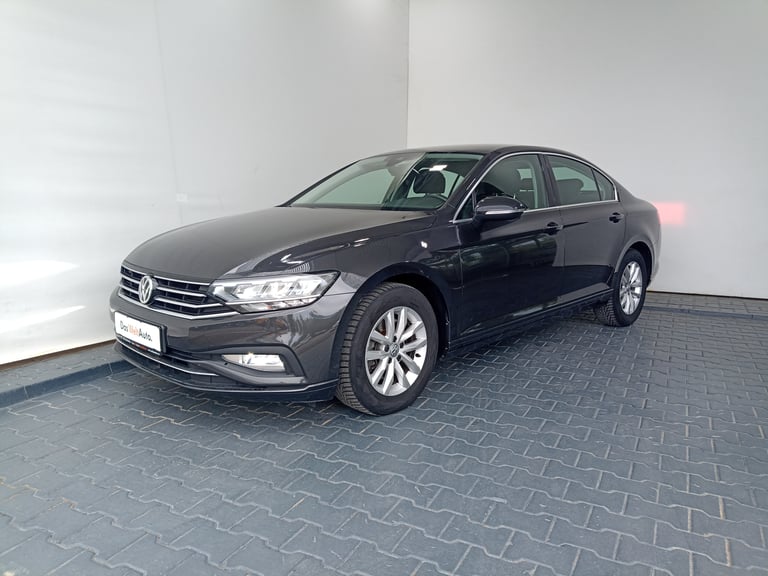 VW Passat Noul Passat Comfortline 2.0 TDI DSG