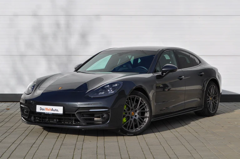 Porsche Panamera 4 E-Hybrid Platinum Ed G2 II