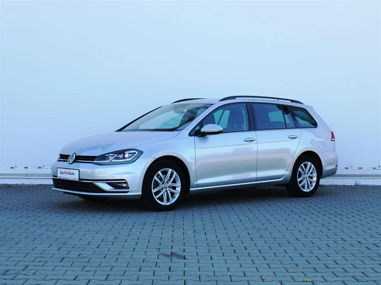 VW Golf Variant Comfortline TDI SCR DSG