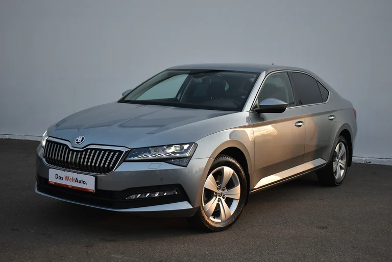 Škoda Superb Ambition 1.5 TSI DSG