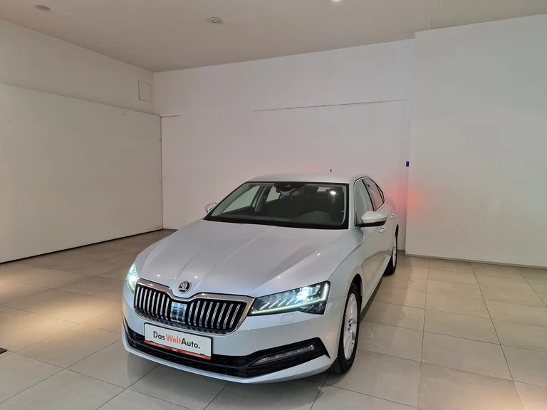 Škoda Superb Ambition 1.5 TSI DSG