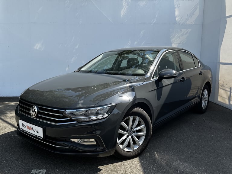 VW Passat Noul Passat Comfortline 2.0 TDI DSG