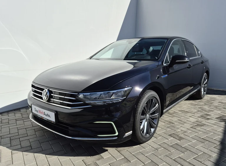 VW Passat Noul Passat GTE 1.4 TSI 218 CP PHEV