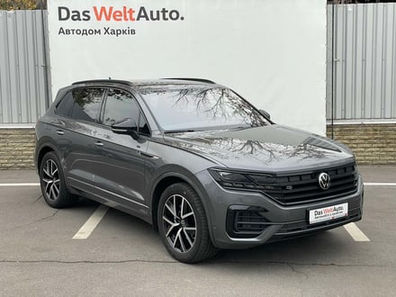 VW Новий Touareg R-Line Platinum 3.0 V6 TDI