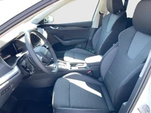 Škoda Octavia Combi Selection TSI mHEV DSG in Moon-Weiß Metallic