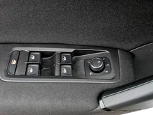 VW Touran TDI in Reflexsilber Metallic