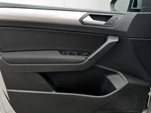 VW Touran TDI in Reflexsilber Metallic