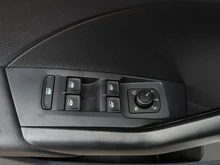 VW T-Cross 4Me TSI in Deep Black Perleffekt