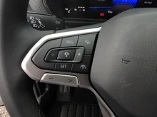 VW T-Cross 4Me TSI in Deep Black Perleffekt