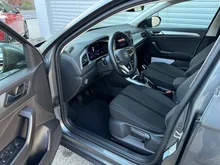 VW T-Roc Life TSI in Indium Grau Metallic