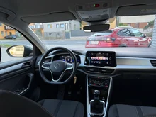 VW T-Roc Life TSI in Indium Grau Metallic