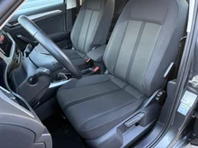VW T-Roc Life TSI in Indium Grau Metallic