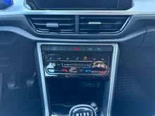 VW T-Roc Life TSI in Indium Grau Metallic