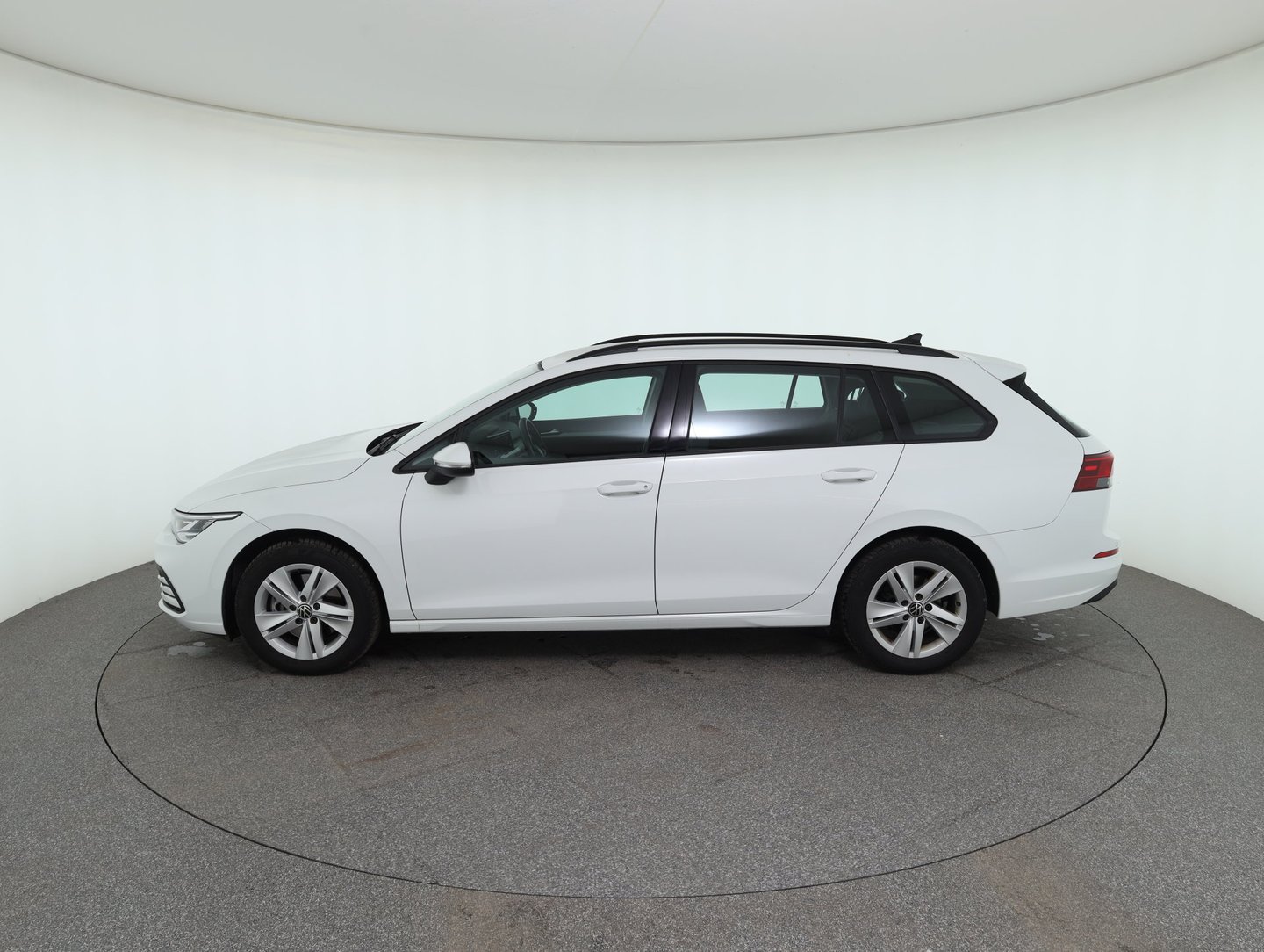 VW Golf Variant Life TDI DSG | Bild 8 von 29