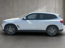 BMW X3 xDrive 20d Advantage Aut. in weiss - metallic