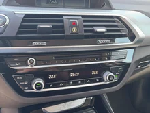 BMW X3 xDrive 20d Advantage Aut. in weiss - metallic