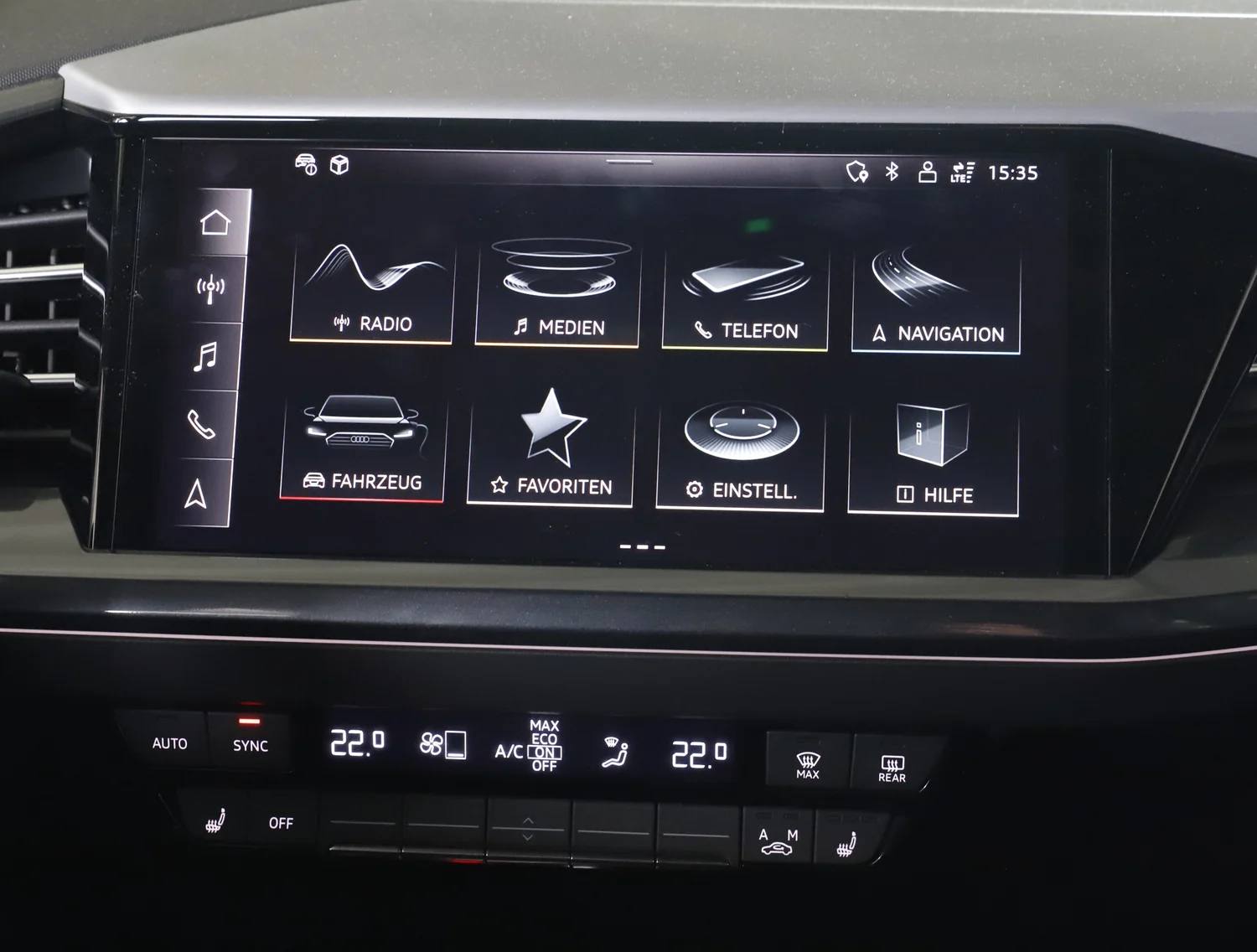 Bild eines Audi Q4 55 e-tron quattro