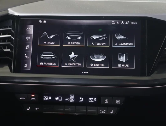 Bild eines Audi Q4 55 e-tron quattro
