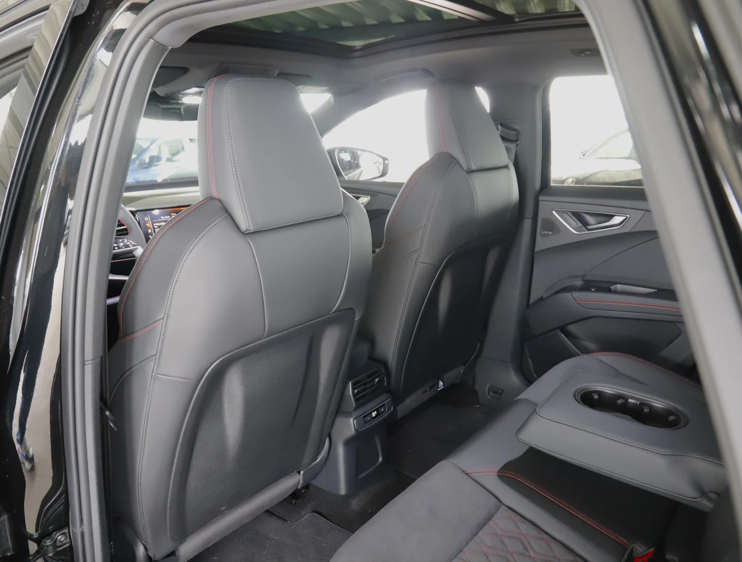 Bild eines Audi Q4 55 e-tron quattro