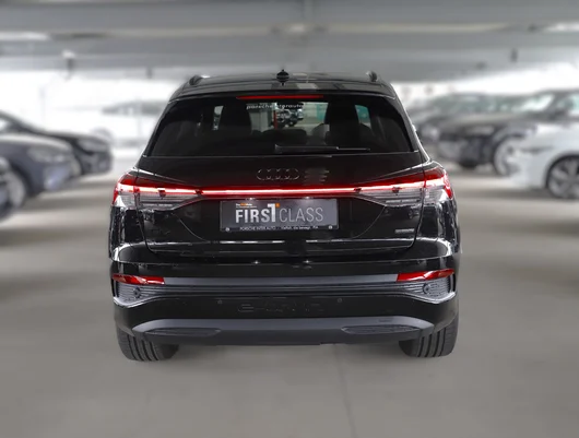 Bild eines Audi Q4 55 e-tron quattro