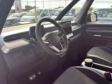 VW ID Buzz ID. Buzz Pro 4MOTION 250 kW in Starlight Blue Metallic