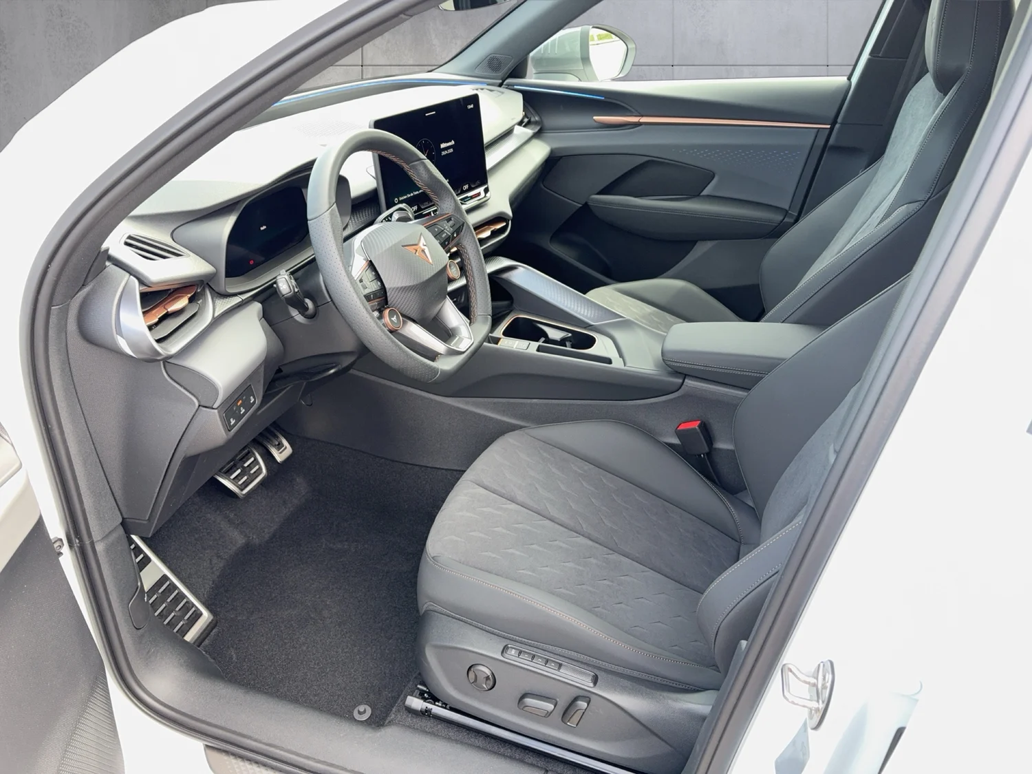 Bild eines CUPRA Terramar 1.5 e-TSI 150 PS DSG