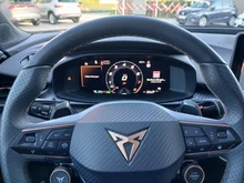 CUPRA Terramar e-HYBRID 204 PS DSG in Nacht-Schwarz Metallic
